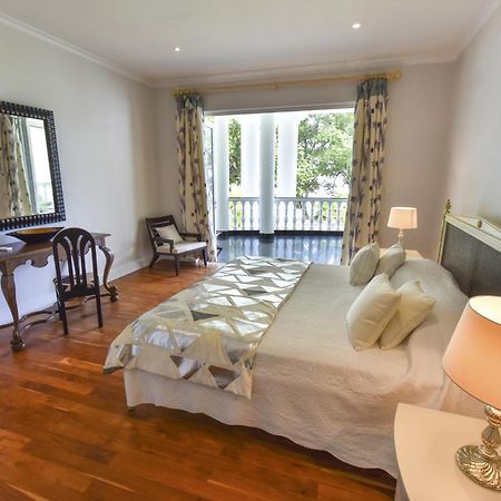 Chateau Elysium Beau Vallon  Bagian luar foto