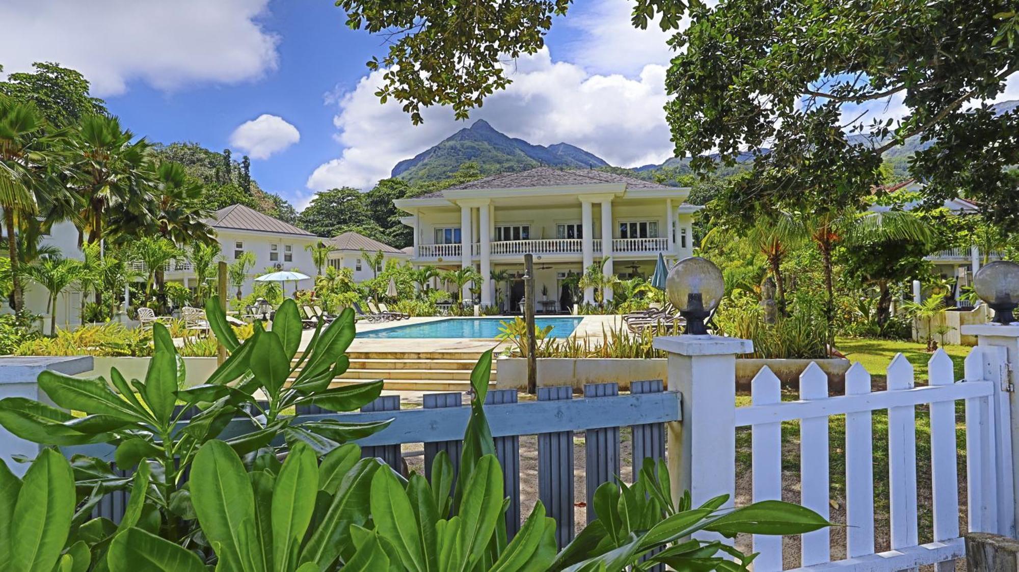 Chateau Elysium Beau Vallon  Bagian luar foto