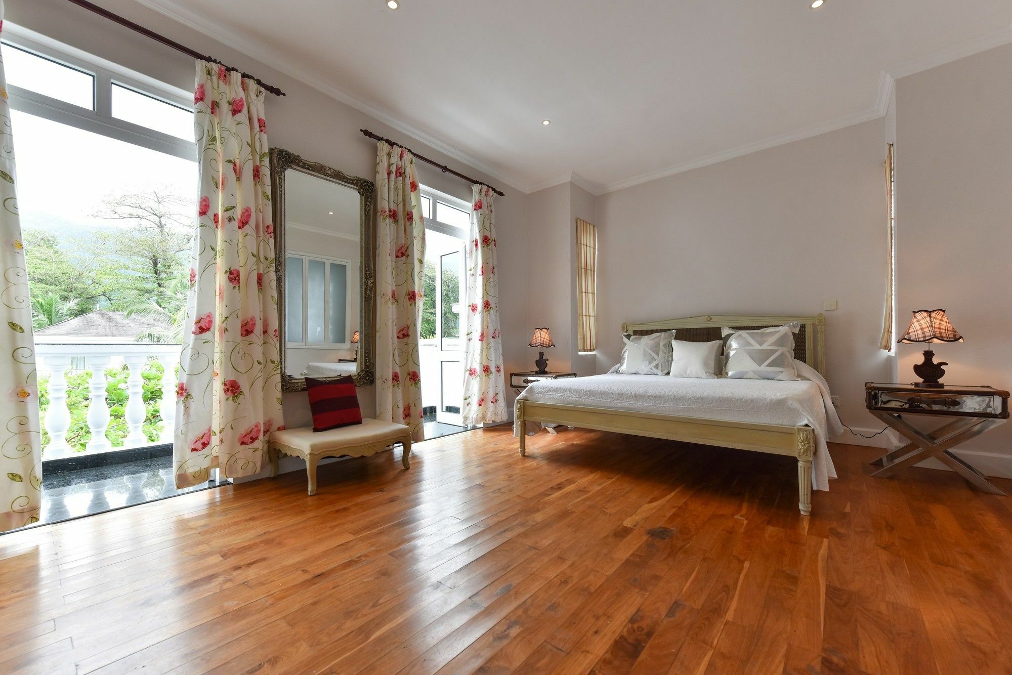 Chateau Elysium Beau Vallon  Bagian luar foto